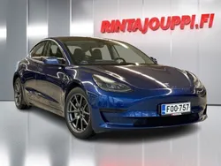 Sininen Käytetty 2021 Tesla Model 3 Standard Range Plus Sedan | 22 050 € (Hyvä tarjous)