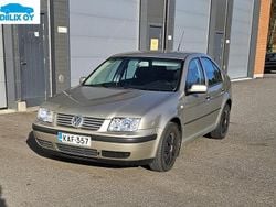 Käytetty 2004 VW Bora Sedan | 2 490 €