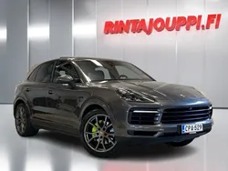 Käytetty 2019 Porsche Cayenne Katumaasturi | 51 800 €