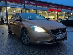 Gebruikt 2014 Volvo V40 Business Edition Hatchback | 9 380 € (Eerlijke prijs)