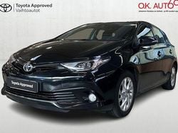 Musta 209 Käytetty 2018 Toyota Auris Multidrive S Viistoperä | 13 900 € (Perustarjous)