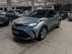 Käytetty 2023 Toyota C-HR Katumaasturi | 29 900 € (Perustarjous)