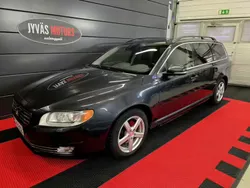 Met. harmaa Käytetty 2014 Volvo V70 Momentum Farmari | 8 900 €