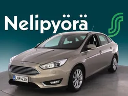 Peessi Käytetty 2017 Ford Focus Titanium Sedan | 12 900 € (Perustarjous)