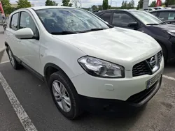 Valkoinen Käytetty 2010 Nissan Qashqai Acenta Katumaasturi | 7 990 € (Hieman kallis)