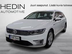 Valkoinen Käytetty 2017 VW Passat GTE Farmari | 10 400 € (Hyvä tarjous)