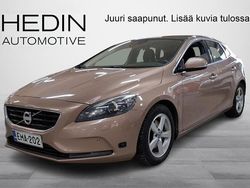 Ruskea Käytetty 2012 Volvo V40 Momentum Viistoperä | 11 990 € (Perustarjous)