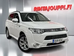 Valkoinen Käytetty 2014 Mitsubishi Outlander P-HEV Intense+ Farmari | 10 400 € (Hyvä tarjous)