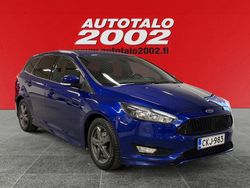 Sininen Käytetty 2017 Ford Focus ST-Line Farmari | 9 900 € (Hyvä tarjous)