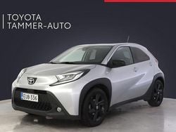 1l0 Käytetty 2022 Toyota Aygo X Multidrive S Katumaasturi | 14 480 € (Perustarjous)