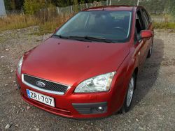 Sininen Käytetty 2006 Ford Focus Titanium Viistoperä | 3 200 €
