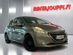 Käytetty 2013 Peugeot 208 Viistoperä | 4 800 €