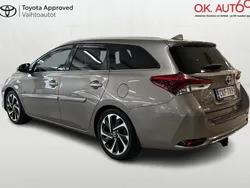 Ruskea (beige) Käytetty 2015 Toyota Auris Touring Sports Style Farmari | 15 900 € (Perustarjous)