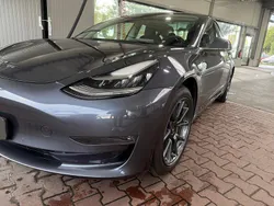 Käytetty 2019 Tesla Model 3 Long Range Sedan | 23 400 € (Perustarjous)