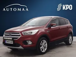 Punainen Käytetty 2017 Ford Kuga Titanium Katumaasturi | 16 900 € (Hyvä tarjous)