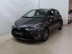 Harmaa Käytetty 2018 Toyota Yaris Active Viistoperä | 14 900 € (Perustarjous)