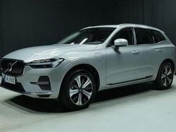 Harmaa Käytetty 2023 Volvo XC60 Performance Katumaasturi | 49 800 € (Perustarjous)