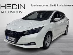Valkoinen Käytetty 2022 Nissan Leaf Acenta Viistoperä | 17 900 € (Hieman kallis)