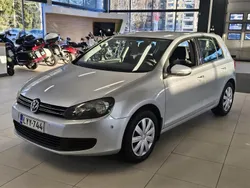 Harmaa Käytetty 2009 VW Golf VI Comfortline Viistoperä | 7 990 € (Hieman kallis)