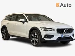 Käytetty 2022 Volvo V60 CC Business Edition Farmari | 34 790 € (Perustarjous)