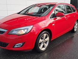 Punainen Käytetty 2012 Opel Astra Sport Farmari | 6 490 € (Perustarjous)