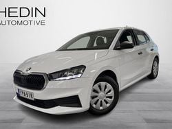 Valkoinen Käytetty 2024 Skoda Fabia Essence Viistoperä | 17 490 € (Perustarjous)