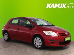 Rosso Usata 2011 Toyota Auris Sol Tre volumi | 7 350 € (Super prezzo)