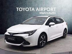Valkoinen Käytetty 2024 Toyota Corolla Active Farmari | 28 290 € (Perustarjous)
