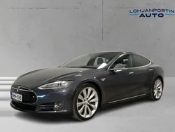 Harmaa Käytetty 2015 Tesla Model S Sedan | 24 400 € (Perustarjous)