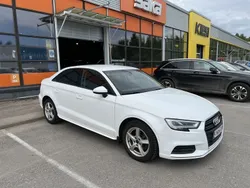 Käytetty 2017 Audi A3 Business Sedan | 13 990 € (Perustarjous)