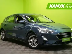 Sininen Käytetty 2019 Ford Focus Trend Sedan | 10 980 € (Hyvä tarjous)
