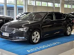 Musta Käytetty 2017 Skoda Superb Sedan | 16 900 € (Hyvä tarjous)
