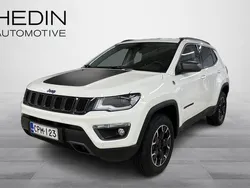 Valkoinen Käytetty 2021 Jeep Compass Trailhawk Katumaasturi | 21 900 € (Hyvä tarjous)