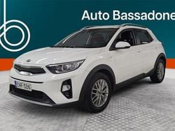 Käytetty 2019 Kia Stonic EX Katumaasturi | 13 880 € (Hyvä tarjous)