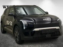 Musta Käytetty 2024 Kia EV3 2 Katumaasturi | 51 500 € (Perustarjous)