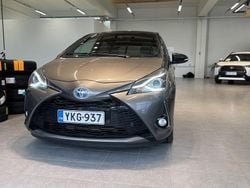 Harmaa Käytetty 2018 Toyota Yaris Hybrid Style Viistoperä | 13 700 € (Hyvä tarjous)