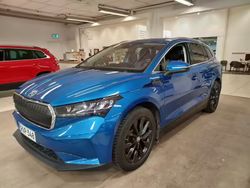 Sininen Käytetty 2021 Skoda Enyaq iV Katumaasturi | 28 900 € (Perustarjous)