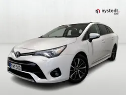 Valkoinen Käytetty 2017 Toyota Avensis Multidrive S Farmari | 13 650 € (Perustarjous)