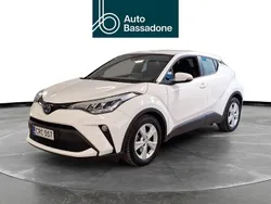 Valkoinen Käytetty 2022 Toyota C-HR Active Katumaasturi | 25 480 € (Hyvä tarjous)
