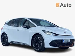 Valkoinen Käytetty 2024 Cupra Born e-Boost Viistoperä | 44 700 €