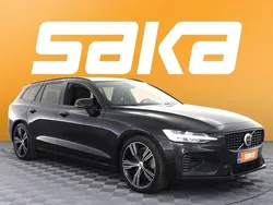 Musta Käytetty 2023 Volvo V60 Ultimate Farmari | 42 900 € (Perustarjous)