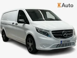 Valkoinen Käytetty 2020 Mercedes Vito Tila-auto | 31 880 € (Hyvä tarjous)