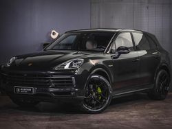 Käytetty 2018 Porsche Cayenne Katumaasturi | 60 800 €