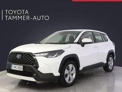 Valkoinen Käytetty 2023 Toyota Corolla Cross Active Katumaasturi | 35 880 € (Perustarjous)