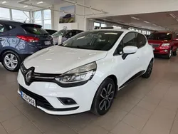 Valkoinen Käytetty 2017 Renault Clio IV Intens Viistoperä | 8 900 €