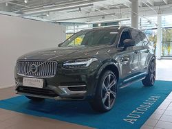 Harmaa Käytetty 2022 Volvo XC90 Inscription Katumaasturi | 52 900 € (Hieman kallis)