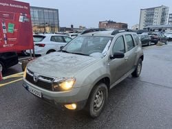 Harmaa Käytetty 2011 Dacia Duster Lauréate Katumaasturi | 8 490 € (Perustarjous)