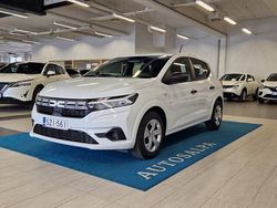 Uusi 2025 Dacia Sandero Essentiel Viistoperä | 16 900 € (Kallis)