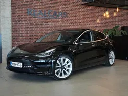 Käytetty 2019 Tesla Model 3 Sedan | 26 800 € (Perustarjous)