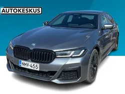 Sininen Käytetty 2022 BMW 530e M Sport Sedan | 38 900 € (Perustarjous)